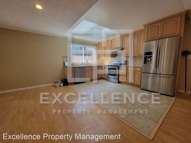 Building Photo - 4 br, 2 bath House - 1172 Pusateri Way