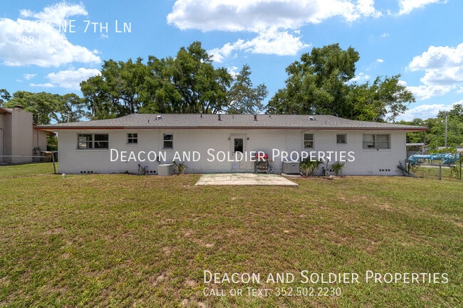 Foto del edificio - 3028 NE 7th Ln
