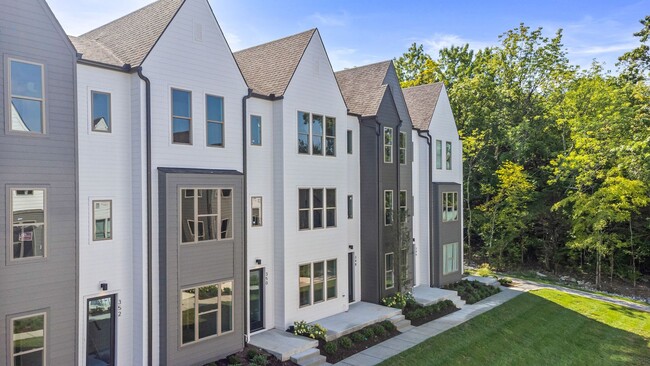 Building Photo - Sleek 2-Bedroom/2.5 Bath Townhome with Gar...