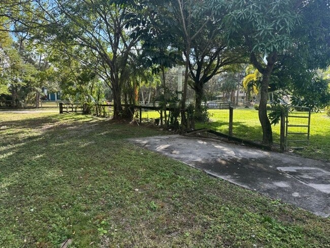 Building Photo - 8251 Bowie Way