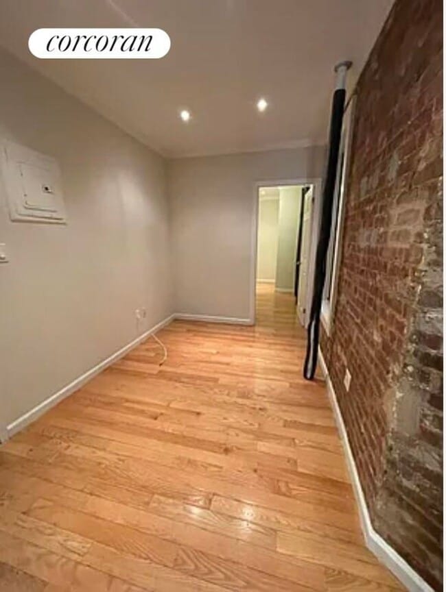 Building Photo - 172 Rivington St