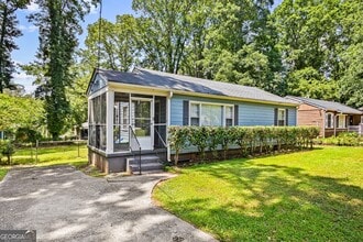 Building Photo - 4150 Hanes Dr
