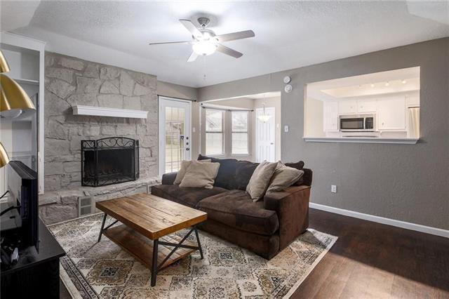 Foto del edificio - 607 Garden Path Dr