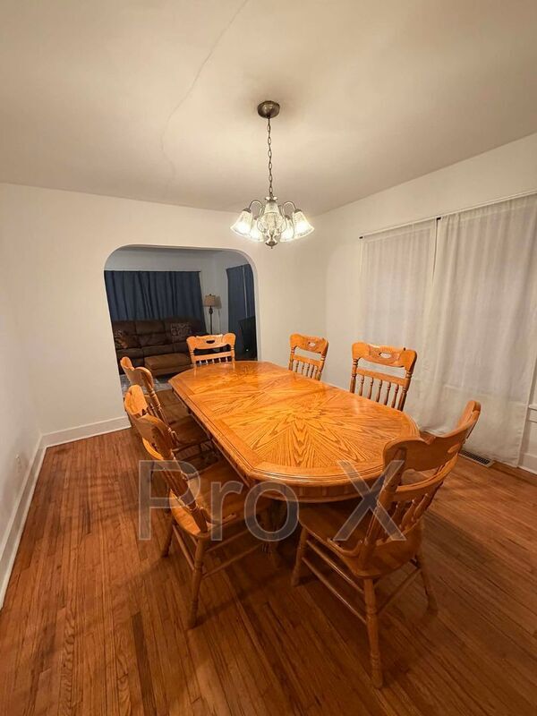 Foto del edificio - 3030 S Wall Ave