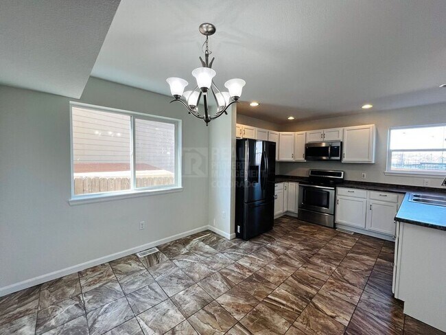 Building Photo - 2055 W 86th Ave