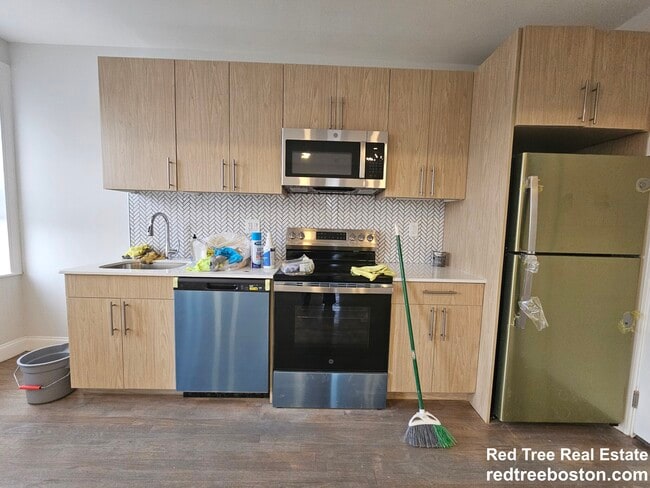 Photo - 117 Park Dr Apartment