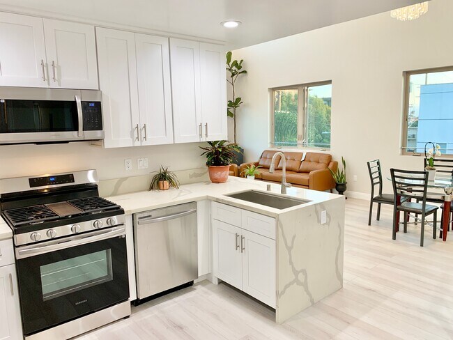 Foto del edificio - 11753 Iowa Ave