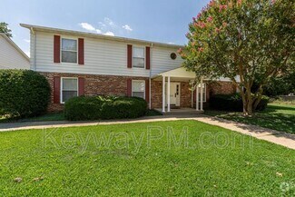 Building Photo - 1030 Carriage Dr