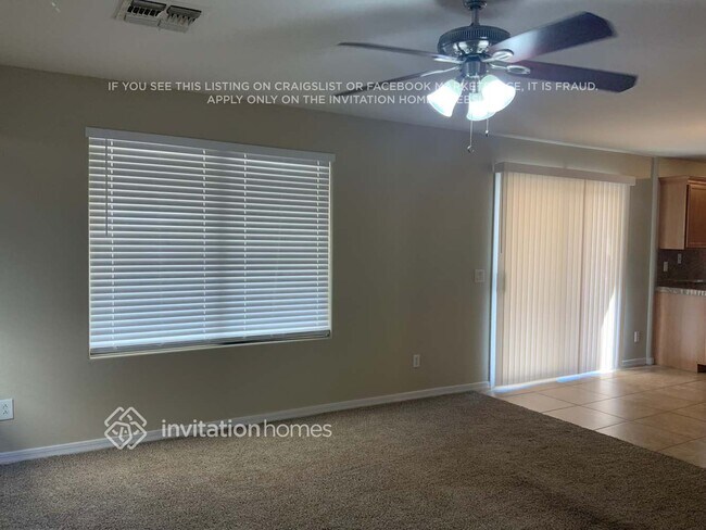 Foto del edificio - 2005 W Green Tree Dr