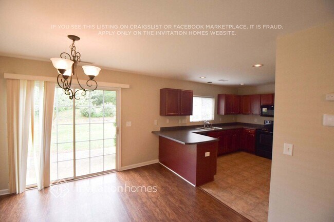 Foto del edificio - 149 Depot Ridge Rd