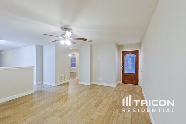 Foto del edificio - 9017 Sun Haven Way