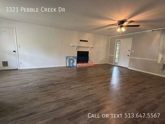 Foto del edificio - 3321 Pebble Creek Dr