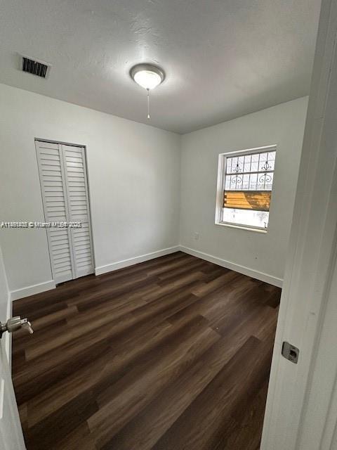 Foto del edificio - 1950 NW 67th St
