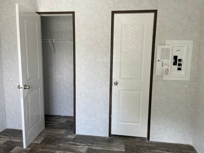 Foto del edificio - 11 Smith And Sons Rd