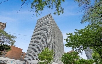 Building Photo - 444 W Fullerton Pkwy