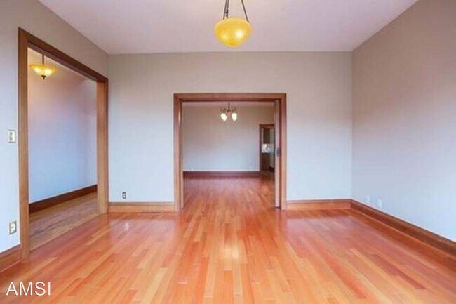 Building Photo - 2 br, 2 bath House - 460 Valley