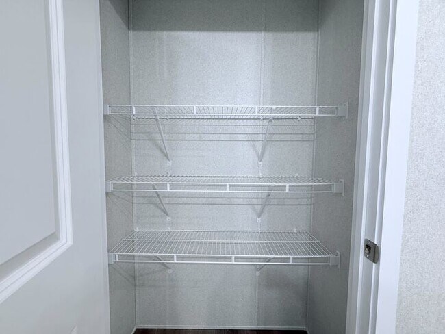 Foto del edificio - 29909 Flushing Dr