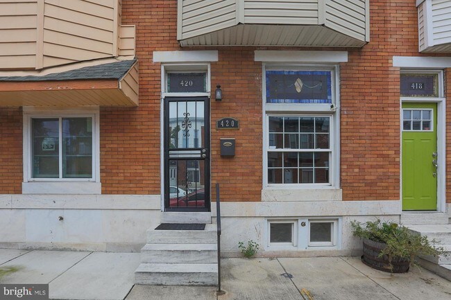 Foto del edificio - 420 S Macon St