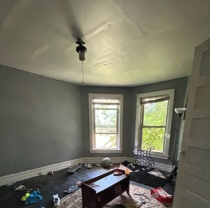 Foto del edificio - 4718 Labadie Ave