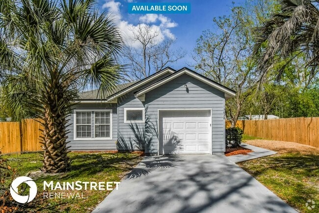 Building Photo - 13638 Majestic Ct