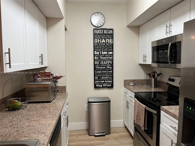 Foto del edificio - 231 SW 116th Ave