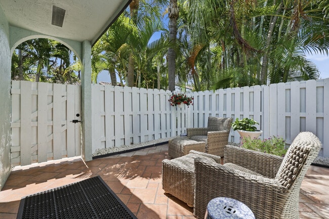 Building Photo - 22316 Pineapple Walk Dr