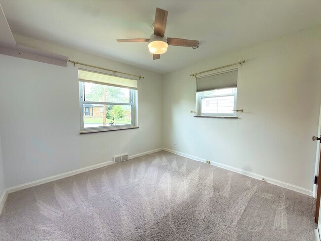 Building Photo - 4525 Ellman Ave