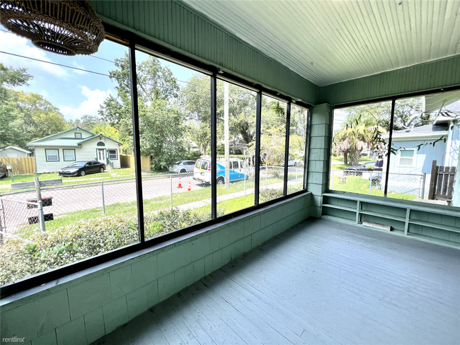Building Photo - 3 br, 1 bath House - 663 Ivy St