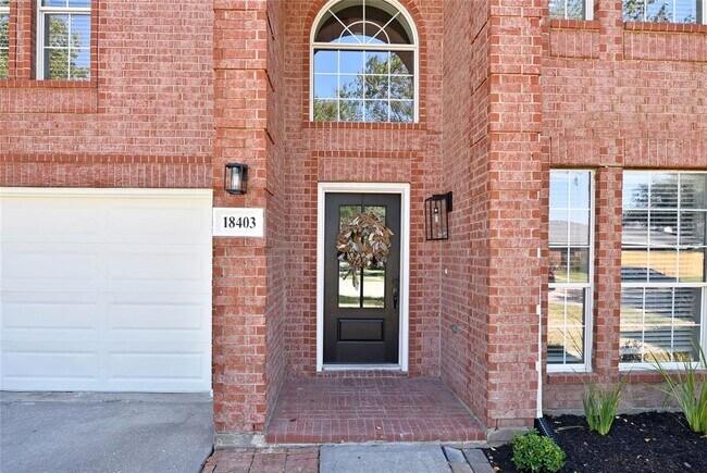 Building Photo - 18403 Brenwood Manor Dr