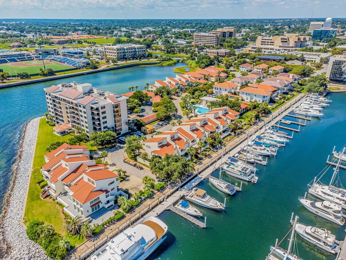 Primary Photo - Experience Waterfront Living in Port Royal!