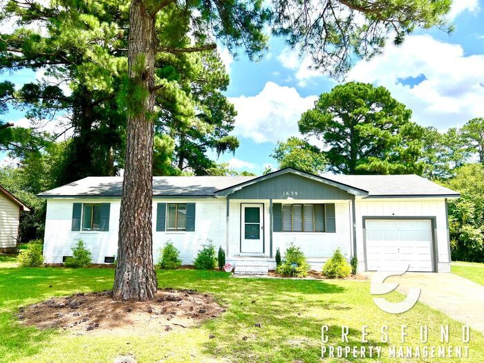 Primary Photo - Conveniently Located Close to Cape Fear Va...