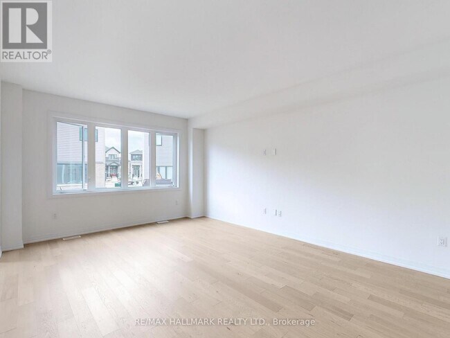 Photo du bâtiment - 40 Velvet Wy