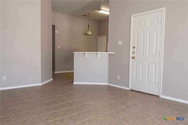 Building Photo - 304 Jeff Gordon Dr