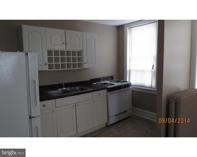 Building Photo - 200 E Broad St