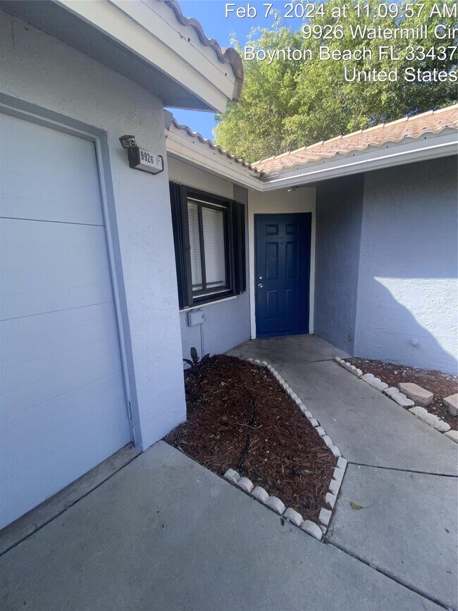 Foto del edificio - 9926 Watermill Cir