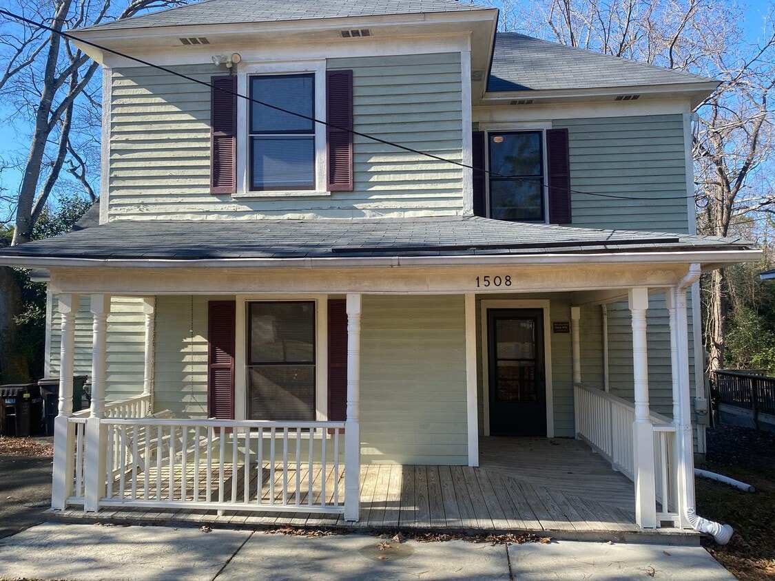 Spacious Historic 3 Bedroom 3 Bathroom Hou... - Spacious Historic 3 Bedroom 3 Bathroom Hou...
