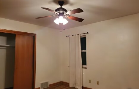 Foto del edificio - 5901 Ridgewood Rd
