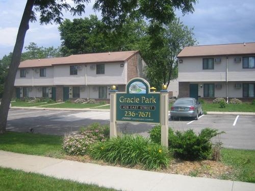 Gracie Park Apartments- Exterior Photo - Gracie Park Apartments