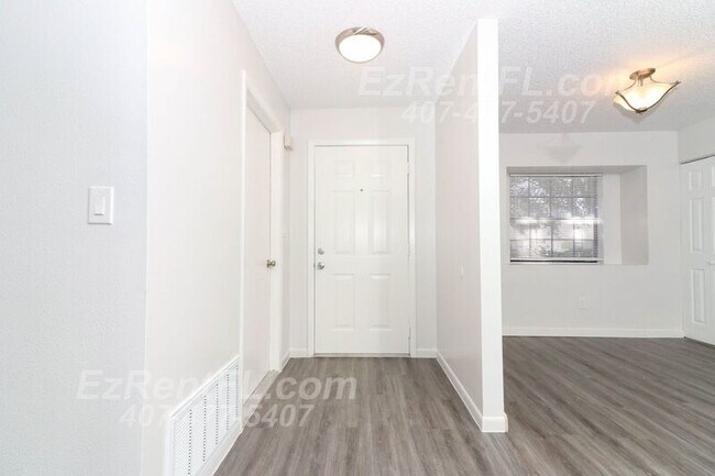 Photo - 5249 Champagne Cir Apartment