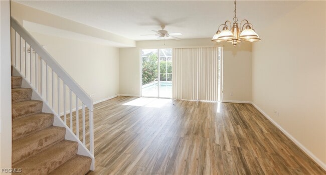 Building Photo - 5701 Cove Cir