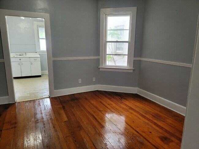 Foto del edificio - 742 W King St