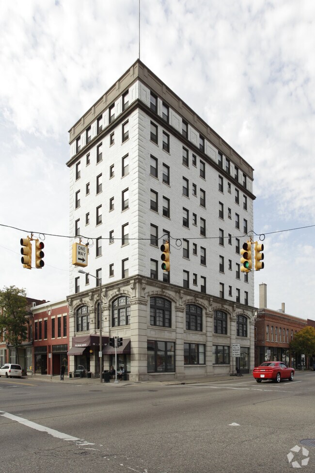 One Bedroom Apartments Downtown Kalamazoo Mi Living Well At Rickman House Als Kalamazoo Mi Apartments Com