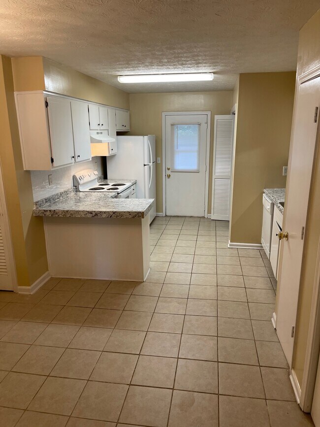 Photo - 2641 Union Cir Townhome