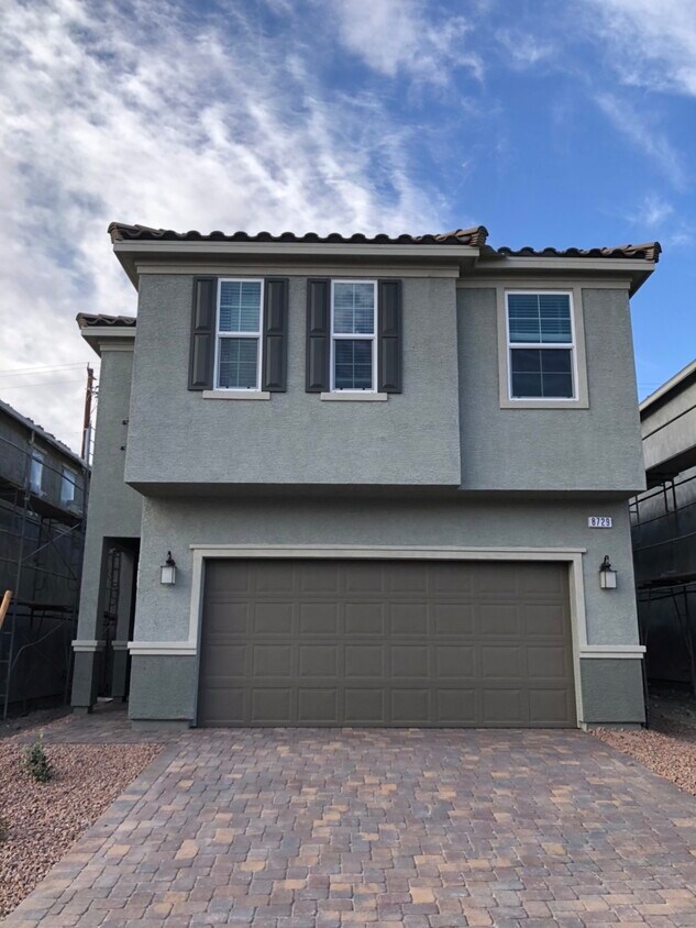 Foto principal - 8729 Whistling Sands Ave