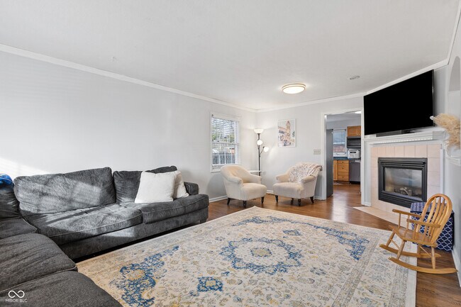 Foto del edificio - 1108 E 106th St