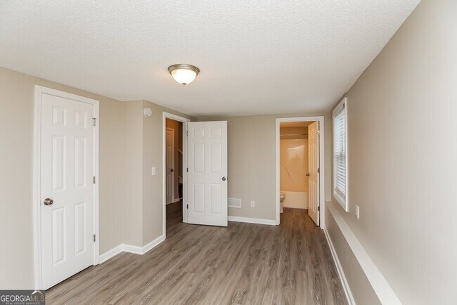 Building Photo - 4318 Compton Cir