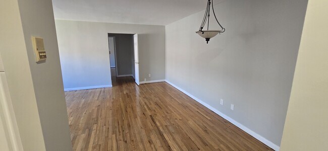 Foto del edificio - 220 Prospect Ave