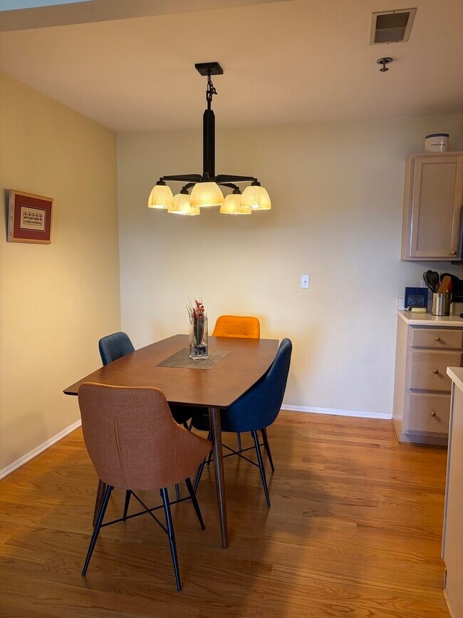 Foto del edificio - 57 Hunt Club Dr