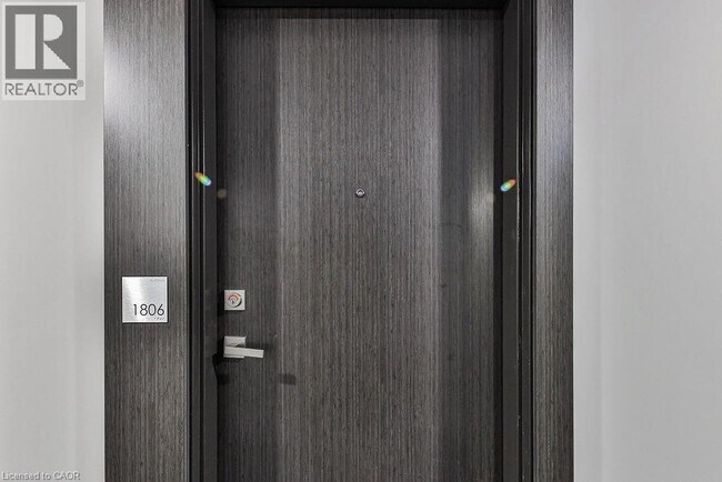 Photo du bâtiment - 15 Queen St S