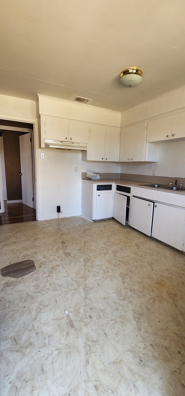 Building Photo - 1107 S Ringo St